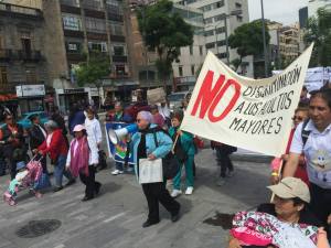 11539626_591858390954964_4988166016393976408_n